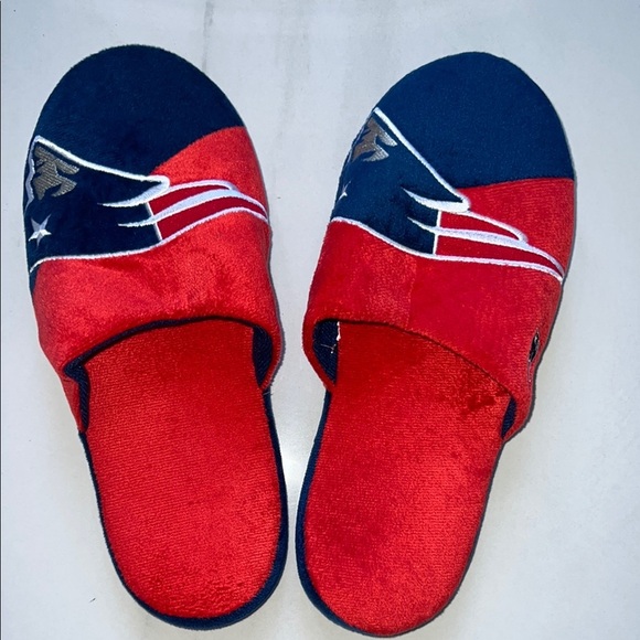 Patriots Red and Blue Slippers - Picture 1 of 3